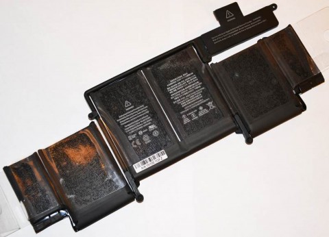 Батерия ОРИГИНАЛНА APPLE MacBook Pro Retina A1502 (version 2015) A1582 Батерия ОРИГИНАЛНА APPLE MacBook Pro Retina A1502 (version 2015) A1582